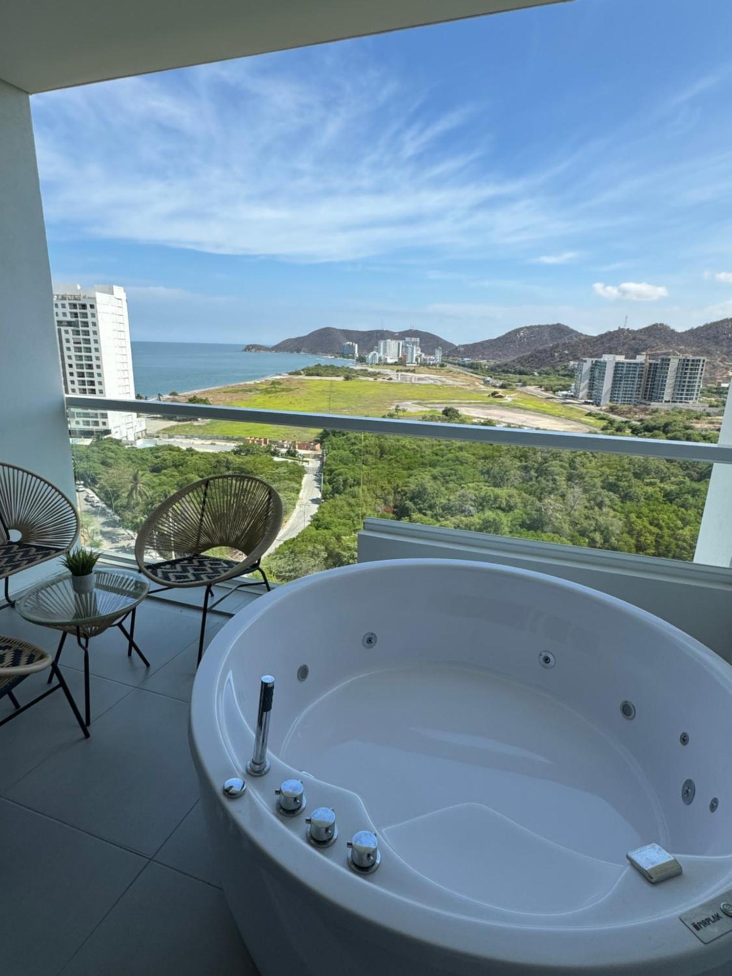 Suite Con Jacuzzi Y Vista Al Mar Piso 14 Santa Marta  Exterior photo